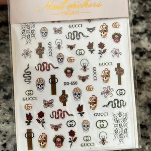 LUXURY NAIL STICKERS